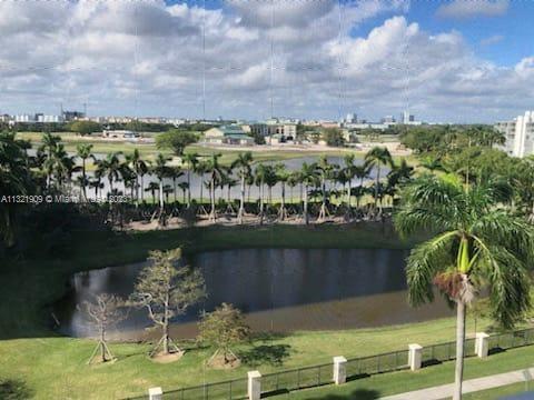 200 Diplomat Pkwy # 833, Hallandale Beach FL 33009