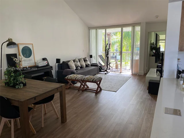 9748 NW 46th Ter # 135, Doral FL 33178