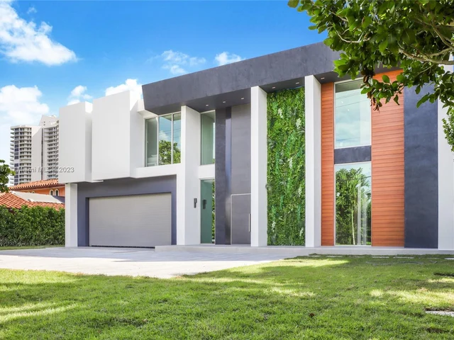 391 Holiday Dr, Hallandale Beach FL 33009