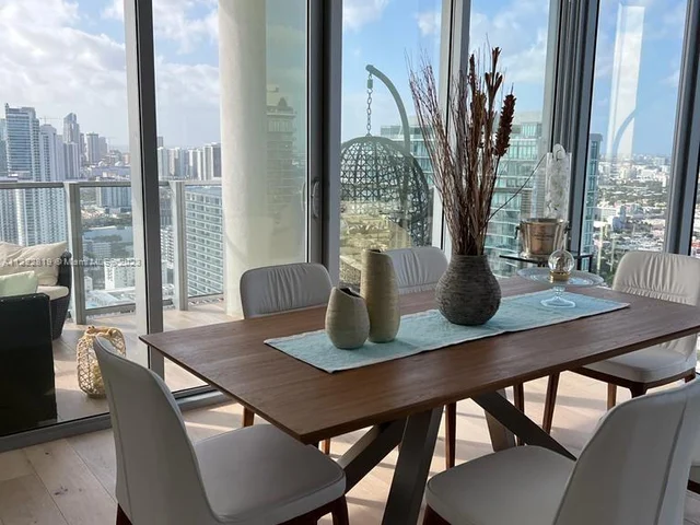 2900 NE 7th Ave # 4209, Miami FL 33137