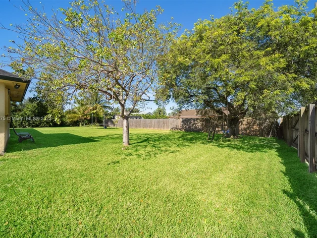 16201 SW 286th St, Homestead FL 33033