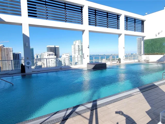 151 SE 1st St # 3211, Miami FL 33131