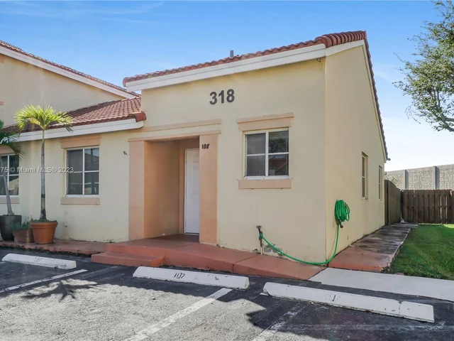 318 NW 114th Ave # 108, Sweetwater FL 33172