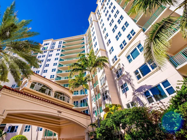 19900 E Country Club Dr # 803, Aventura FL 33180