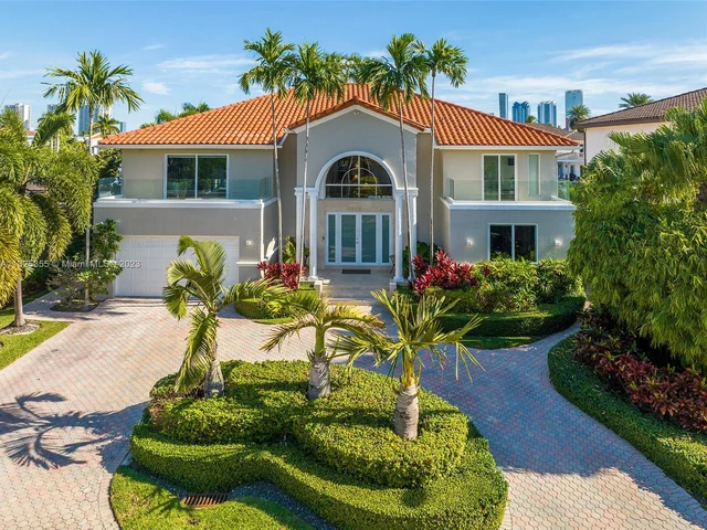 16441 NE 31st Ave, North Miami Beach FL 33160