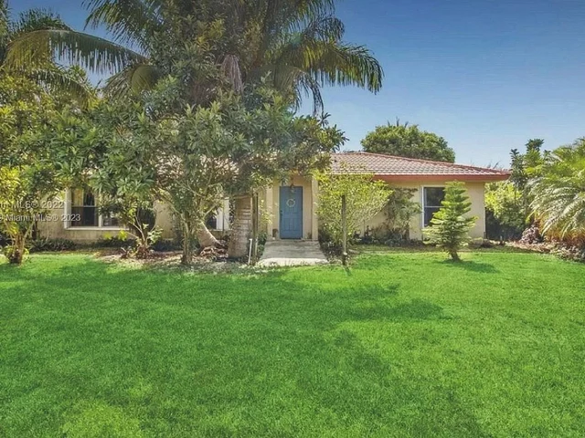 30505 SW 202nd Ave, Homestead FL 33030