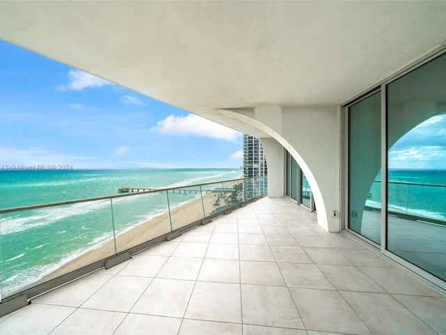 16901 Collins Ave # 1505, Sunny Isles Beach FL 33160