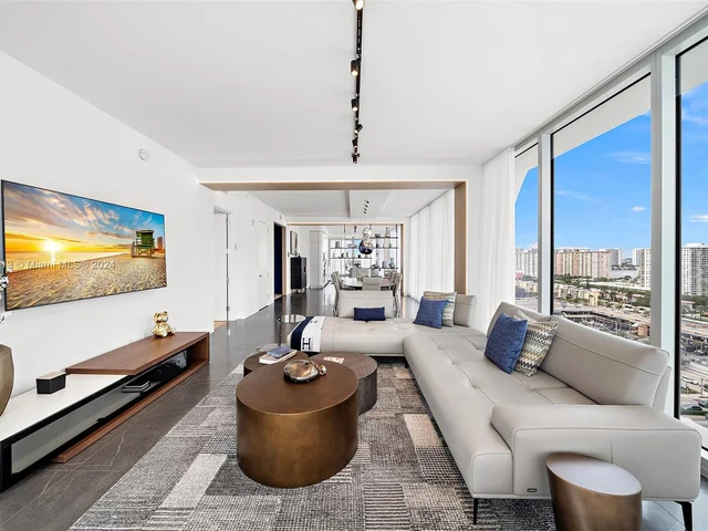 16901 Collins Ave # 1505, Sunny Isles Beach FL 33160