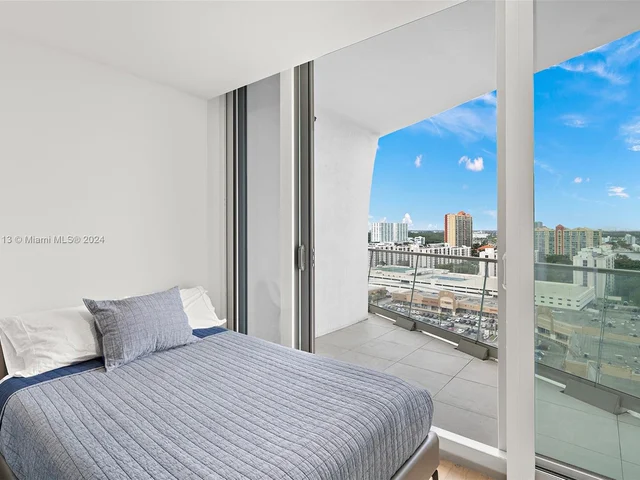 16901 Collins Ave # 1505, Sunny Isles Beach FL 33160