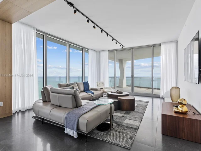 16901 Collins Ave # 1505, Sunny Isles Beach FL 33160