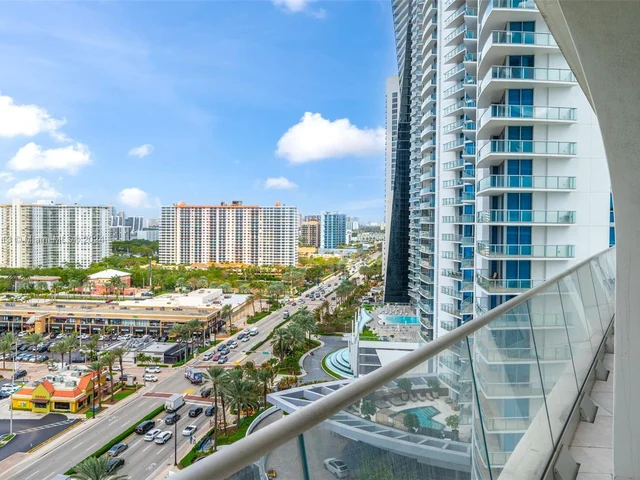 16901 Collins Ave # 1505, Sunny Isles Beach FL 33160