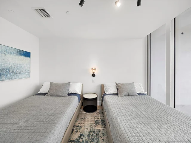 16901 Collins Ave # 1505, Sunny Isles Beach FL 33160