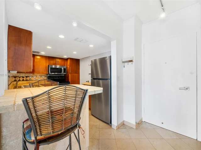 300 Bayview Dr # 1503, Sunny Isles Beach FL 33160