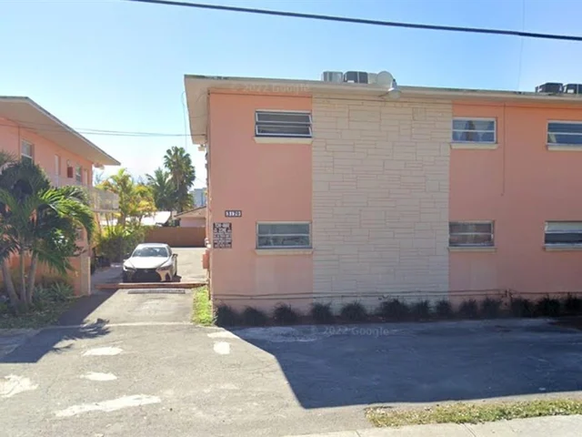 3162 SW 16th St # 12, Miami FL 33145