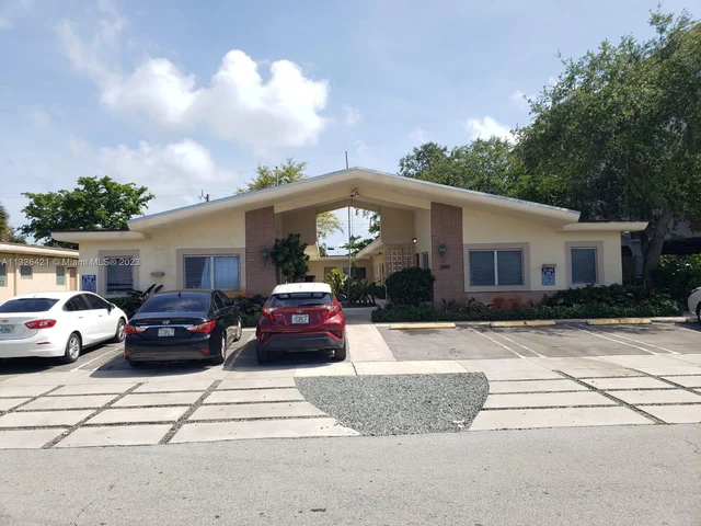 1280 NE 139th St # 02, North Miami FL 33161