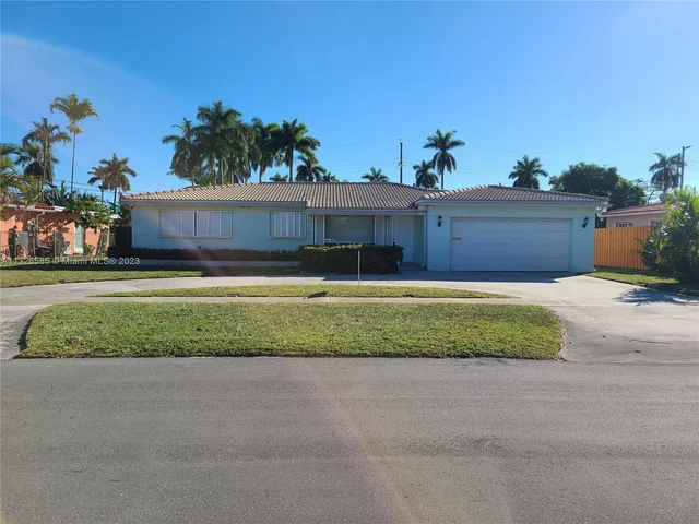 3114 Tyler St, Hollywood FL 33021