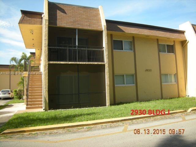 2924 NW 55th Ave # 1D, Lauderhill FL 33313