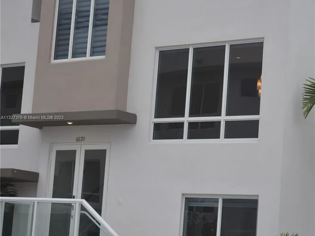 6670 NW 105th Ct # 6670, Doral FL 33178