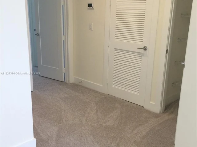 6670 NW 105th Ct # 6670, Doral FL 33178