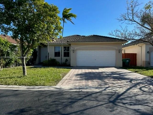 4409 SW 162nd Ct, Miami FL 33185