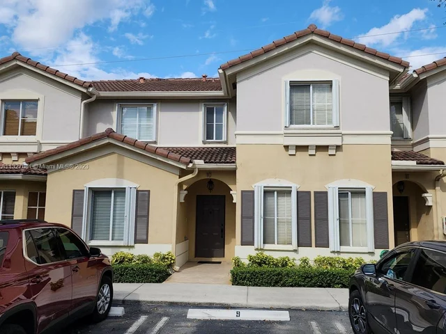 9020 W Flagler St # 10, Miami FL 33174