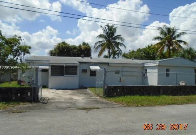 808 NW 20th Ave, Fort Lauderdale FL 33311