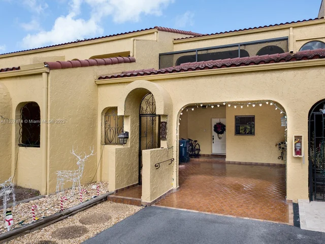 3992 Estepona Ave # 6, Doral FL 33178