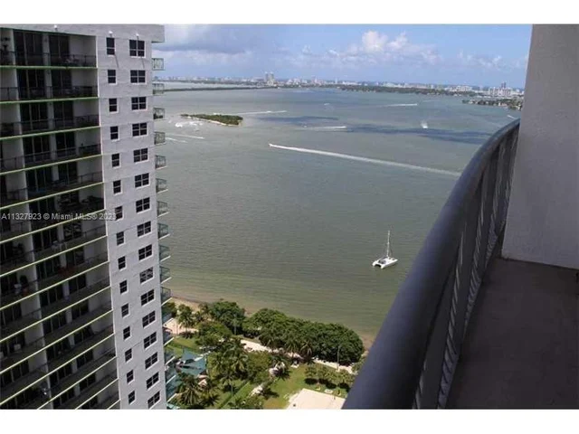 1750 N Bayshore Dr # 3207, Miami FL 33132