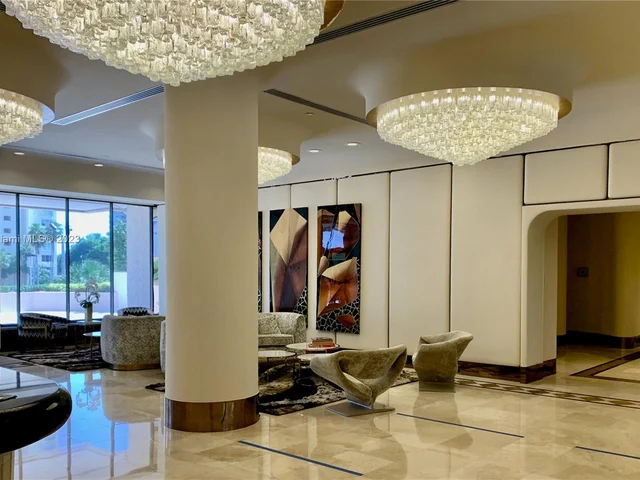 1800 NE 114th St # 2309, Miami FL 33181