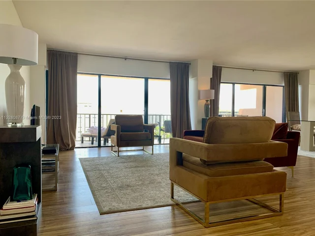 1800 NE 114th St # 2309, Miami FL 33181