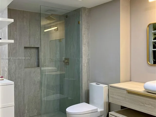 1800 NE 114th St # 2309, Miami FL 33181