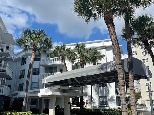 1913 S Ocean Dr # 123, Hallandale Beach FL 33009