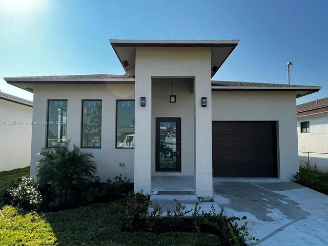 727 NW 7th Street, Hallandale Beach FL 33009