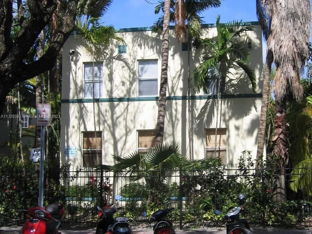 726 Meridian Ave # 4, Miami Beach FL 33139