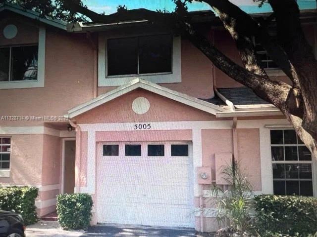 5005 SW 121st Ter, Cooper City FL 33330