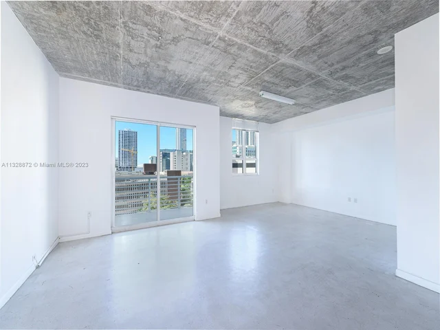 234 NE 3rd St # 805, Miami FL 33132