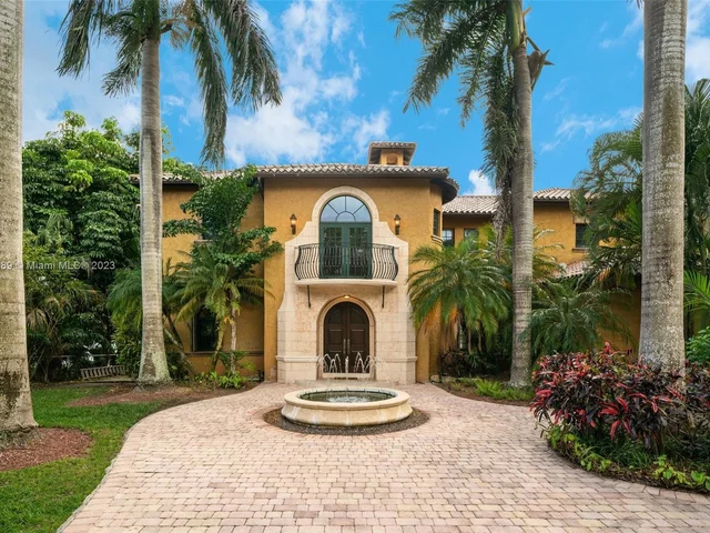 4970 N Kendall Dr, Coral Gables FL 33156