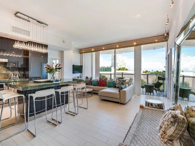 2100 Park Ave # 401, Miami Beach FL 33139