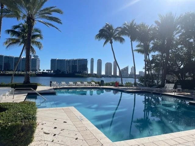 3245 NE 184th St # 13305, Aventura FL 33160