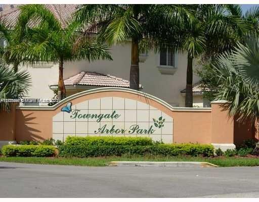 2249 SE 26th Ln # 2249, Homestead FL 33035