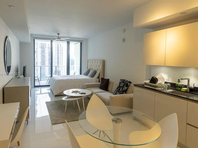 1010 Brickell Ave # 2510, Miami FL 33131