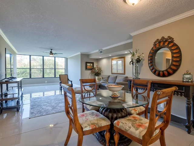 2660 N Carambola Cir N # 301, Coconut Creek FL 33066