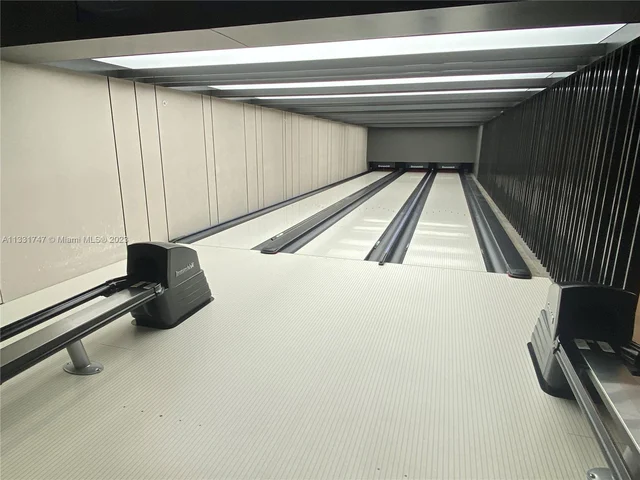 650 NE 32nd St # 4601, Miami FL 33137