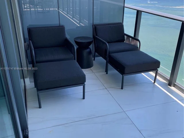 650 NE 32nd St # 4601, Miami FL 33137