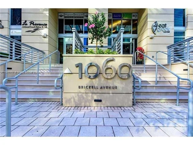 1060 Brickell Ave # 3611, Miami FL 33131