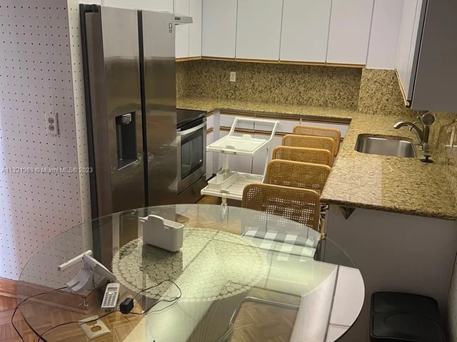 9801 Collins Ave # 17R, Bal Harbour FL 33154