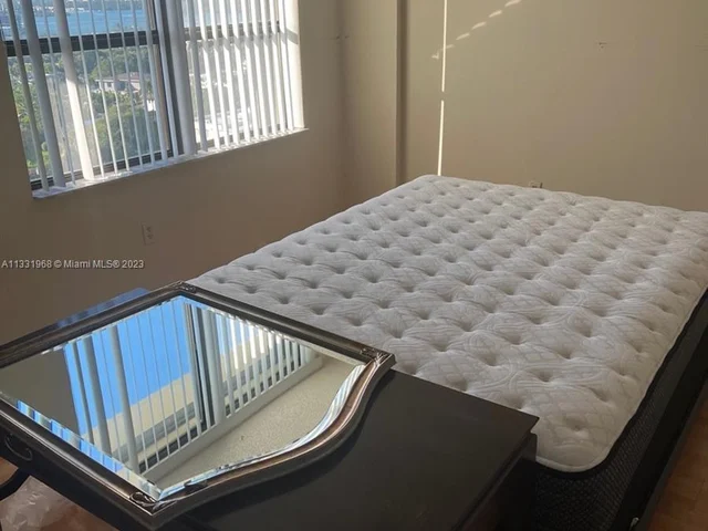 9801 Collins Ave # 17R, Bal Harbour FL 33154