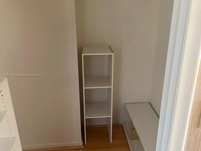 9801 Collins Ave # 17R, Bal Harbour FL 33154