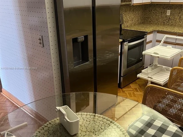 9801 Collins Ave # 17R, Bal Harbour FL 33154