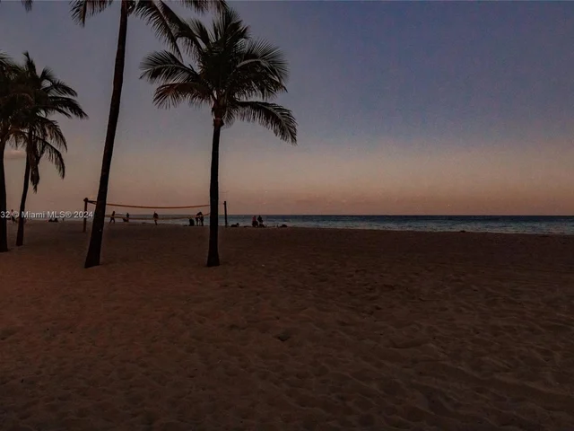 777 N Ocean Dr # N327, Hollywood FL 33019